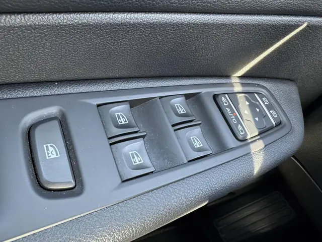 Renault Captur 1.3 TCe 150pk EDC Intens 2019 Benzine 14