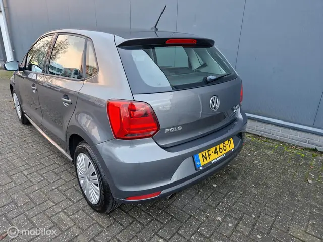 Volkswagen Polo 1.2 TSI Comfortline 2017 Benzine 6