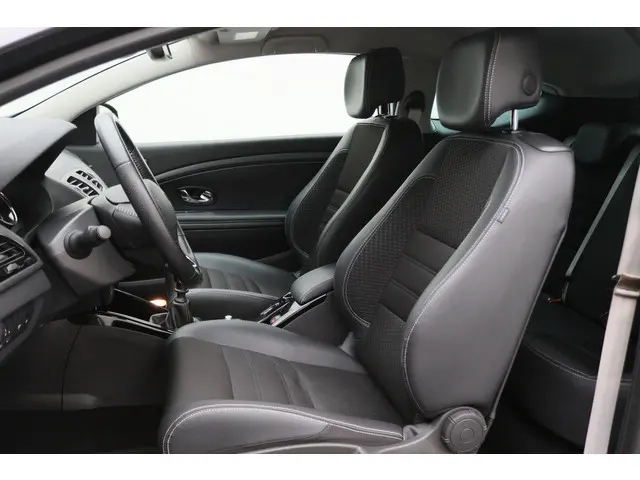 Renault Mégane Coupé 1.2 TCe Bose 2015 Benzine 11