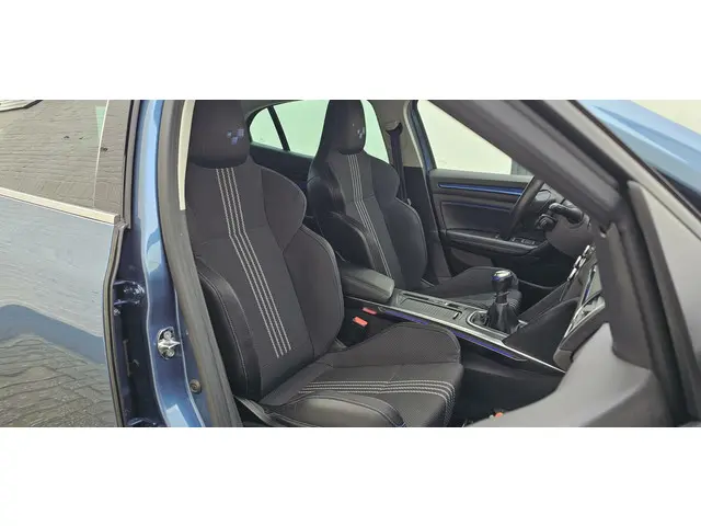 Renault Mégane TCe 130 GT-Line 2016 Benzine 36