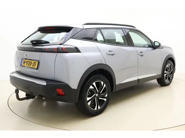 Peugeot 2008 1.2 PureTech Allure 2020 Benzine 2