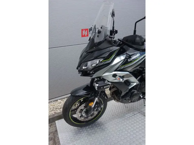 Kawasaki Versys 650 GRAND TOURER 2019 Benzine 19
