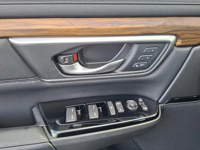 Honda CR-V 1.5 AWD Executive 2018 Benzine 16