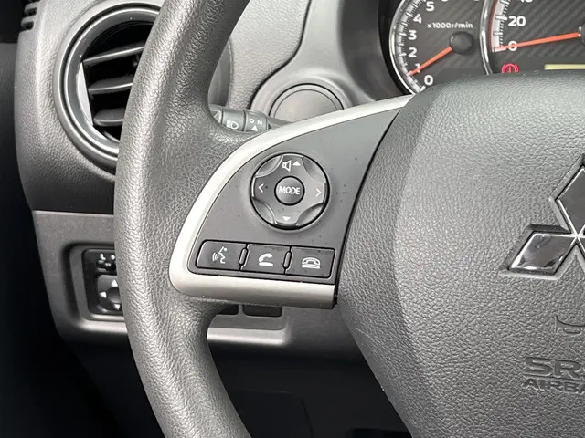 Mitsubishi Space Star 1.2 Cool+ 2021 Benzine 21