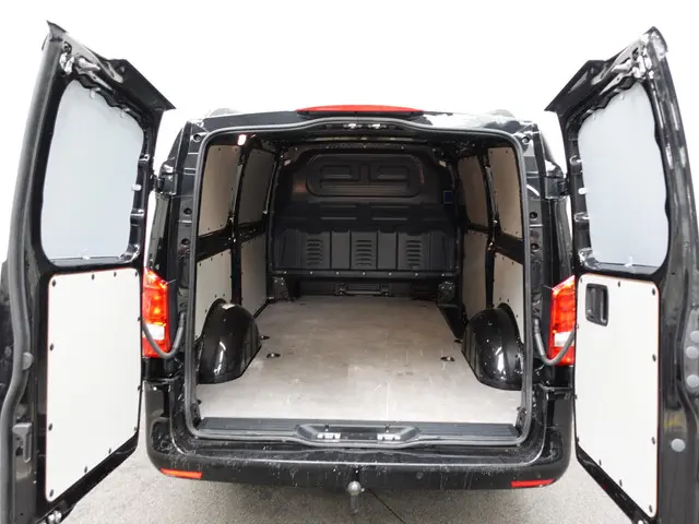 Mercedes-Benz Vito 114 CDI Lang Automaat 2023 Diesel 32