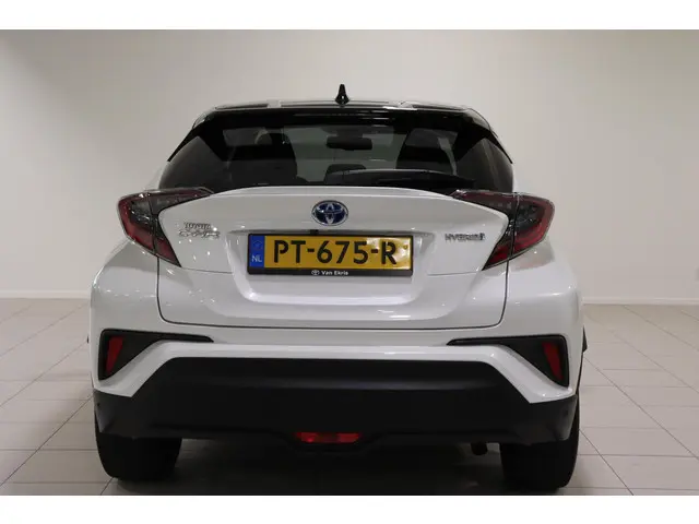 Toyota C-HR 1.8 Hybrid Bi-Tone, 2017 Hybride Benzine 3