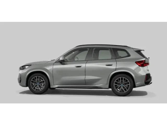 BMW X1 xDrive25e 2024 Hybride Benzine 10