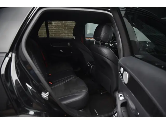 Mercedes-Benz GLC AMG 63 S 4MATIC+ 2018 Benzine 43