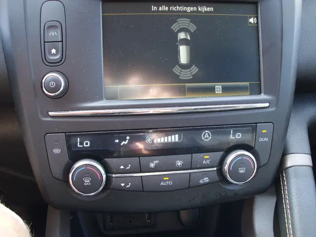 Renault Kadjar 1.2 TCe Bose 2015 Benzine 18