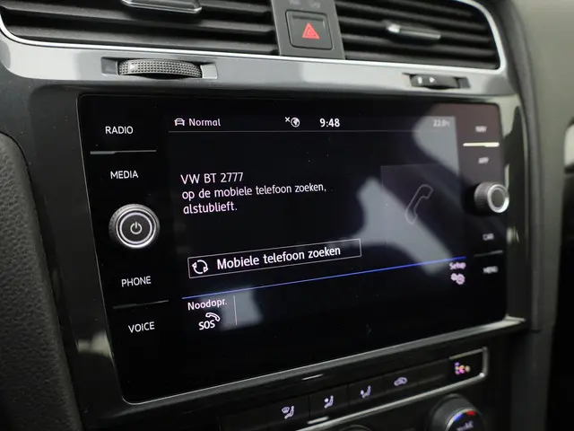 Volkswagen e-Golf E-DITION 100kW/136PK 2020 Elektrisch 22