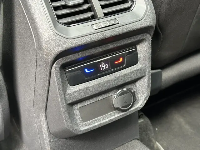 Volkswagen Tiguan 1.5 TSI R-Line 2023 Benzine 49