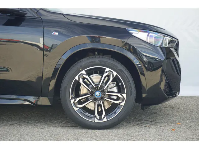 BMW X1 xDrive25e 2025 Hybride Benzine 4