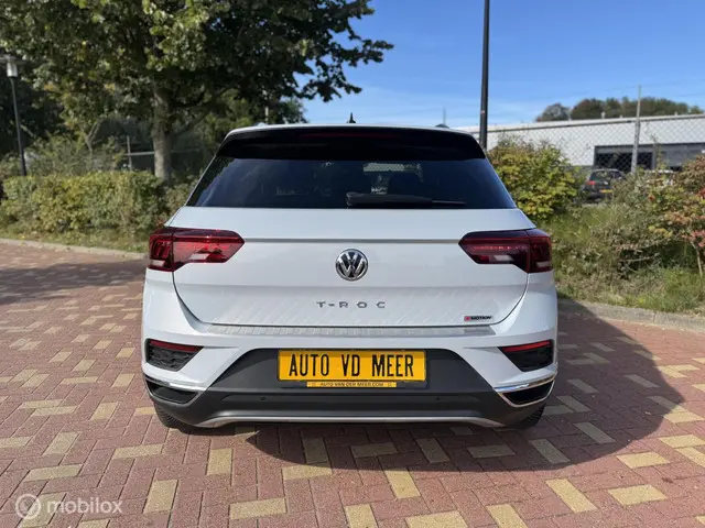 Volkswagen T-Roc 2.0 TSI 4Motion Sport 2018 Benzine 18