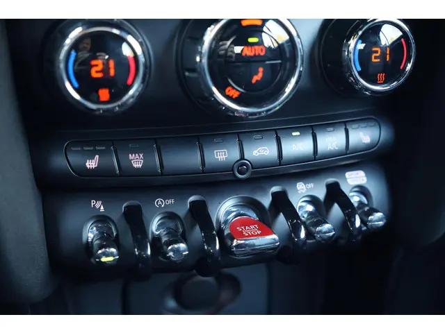 MINI Cooper Cabrio Mini 1.5 2019 Benzine 33