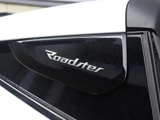 BMW i8 Roadster 2019 Hybride Benzine 33