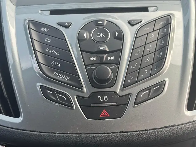 Ford C-MAX 1.0 Titanium 2014 Benzine 12