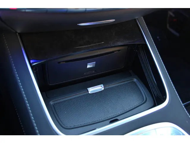 Mercedes-Benz S-Klasse 500 Lang 2014 Benzine 54