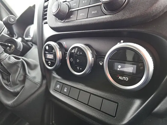 Iveco Daily 35S16 2023 Diesel 10