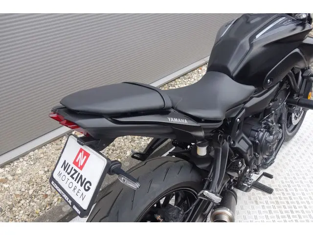 Yamaha MT 07 ABS 2022 Benzine 12