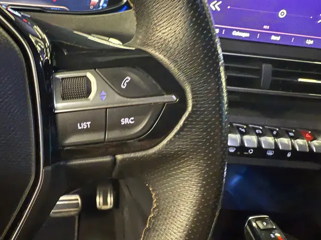 Peugeot 5008 1.6 e-THP GT-Line - 7 personen 2018 Benzine 54