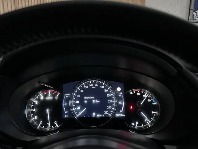 Mazda CX-5 2.5 Advantage 2022 Benzine 19