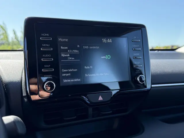 Mazda 2 Hybrid 1.5 Pure 2023 Hybride Benzine 9