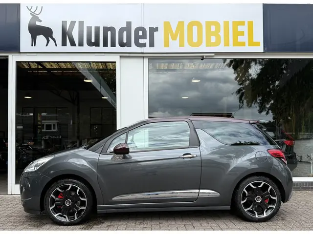 Citroën DS3 1.6 THP Sport Chic 2012 Benzine 2