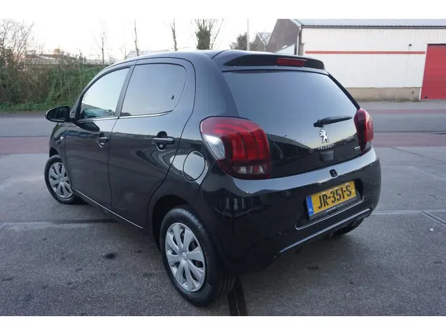 Peugeot 108 1.0 e-VTi Active * Airco * 5Drs * 2016 Benzine 4