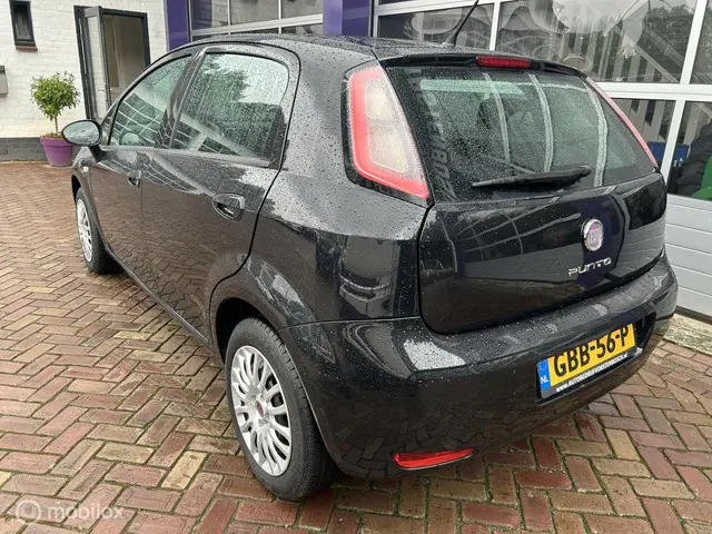 Fiat Punto Evo 1.2 Pop * 5 DRS * AIRCO * 2012 Benzine 4