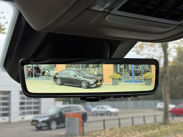 Dodge Ram 1500 5.7 V8 4x4 Crew Cab Limited 2024 Benzine 23