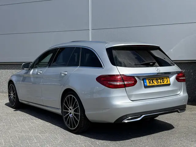 Mercedes-Benz C-Klasse Estate 180 Estate 2016 Benzine 13