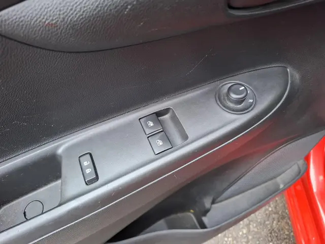 Opel KARL 1.0 ecoFLEX Edition 2017 Benzine 13