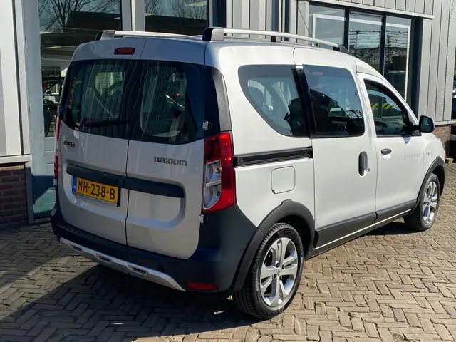 Dacia Dokker 1.2 TCe S&S Stepway 2017 Benzine 13
