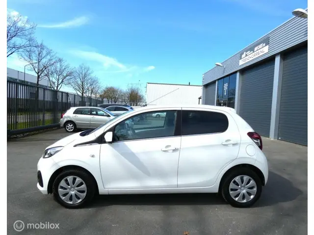 Peugeot 108 3