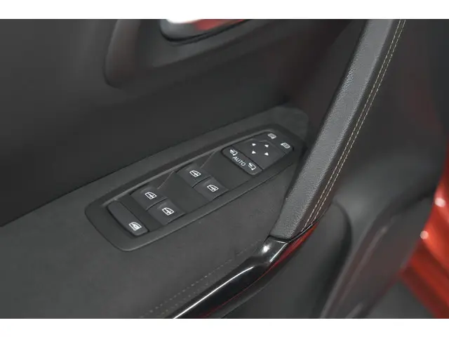 Renault Kadjar TCe 140 Black Edition 2021 Benzine 29