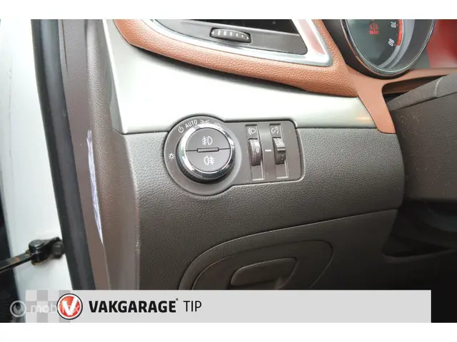 Opel Mokka 1.4 T Cosmo 4x4 2013 Benzine 15