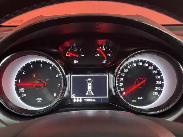 Opel Astra 1.4 Online Edition 2017 Benzine 41