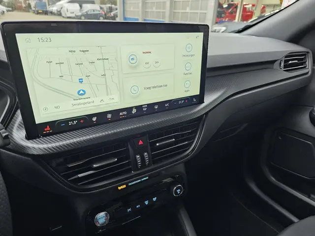 Ford Kuga 2.5 PHEV ST-Line X 2025 Hybride Benzine 24