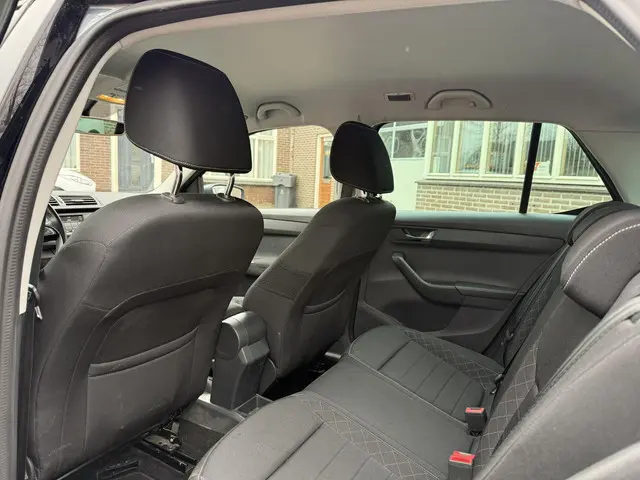 Škoda Fabia 1.2 TSI First Edition Style 2015 Benzine 11