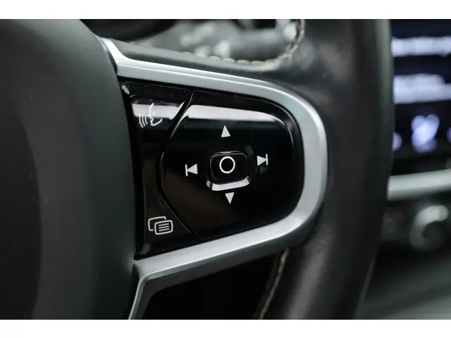 Volvo V60 2.0 B4 R-Design 2020 Hybride Benzine 12