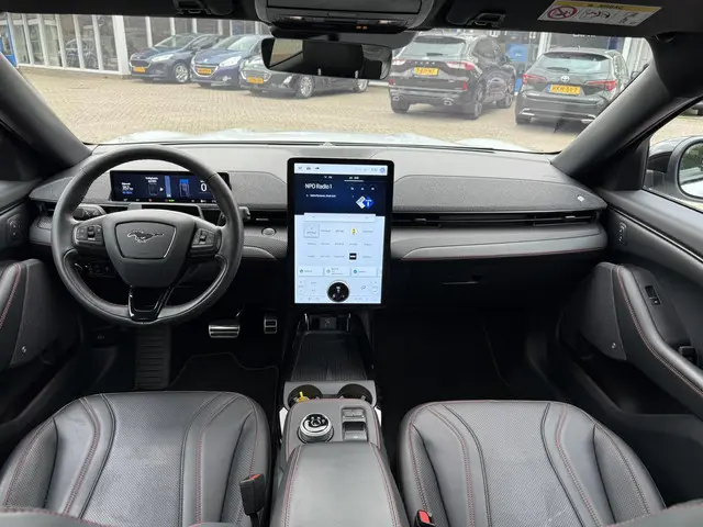 Ford Mustang Mach-E Premium AWD 75 kWh 2023 Elektrisch 9