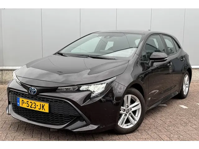 Toyota Corolla 1.8 Hybrid Active 2022 Hybride Benzine 3