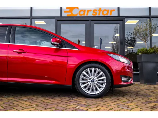 Ford Focus 1.5 Titanium|Navi|Cruise|Pdc 2017 Benzine 8
