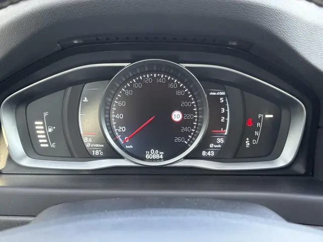 Volvo V70 2.4 D4 AWD Dynamic 2015 Diesel 23