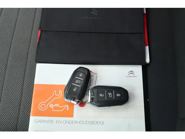 Citroën C3 Aircross 1.2 PureTech S&S Shine 2019 Benzine 8