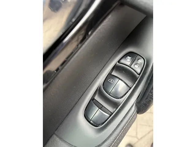 Nissan QASHQAI 1.2 Tekna Automaat 2015 Benzine 39