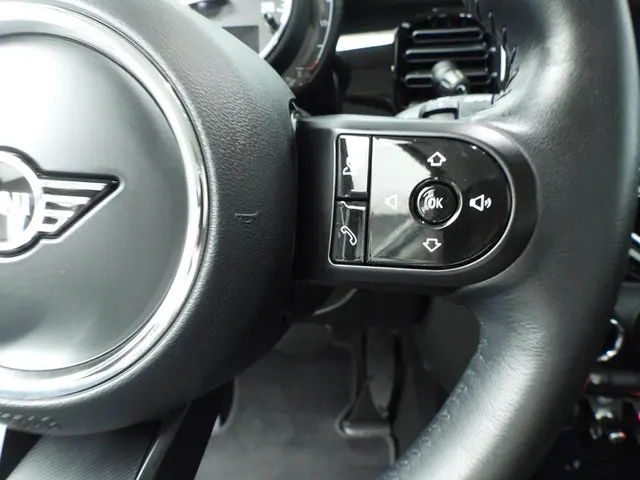 MINI 5-Deurs Cooper 2023 Benzine 15