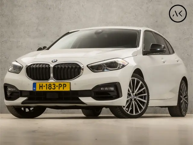 BMW 1 Serie 118i Sport 2020 Benzine