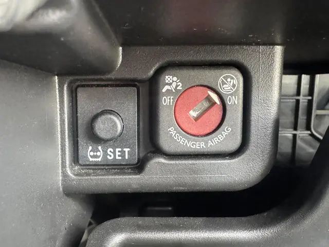 Peugeot 108 1.0 e-VTi Active 2019 Benzine 33