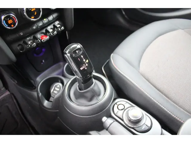 MINI One Mini 1.5 Business Plus Automaat 2019 Benzine 20